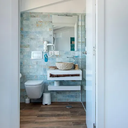 Konukevi Perla Blanca 4*