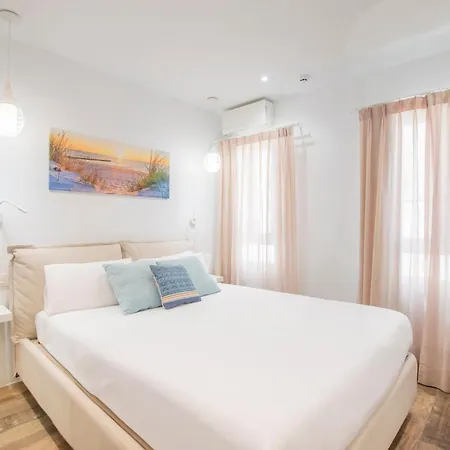 Konukevi Perla Blanca 4*