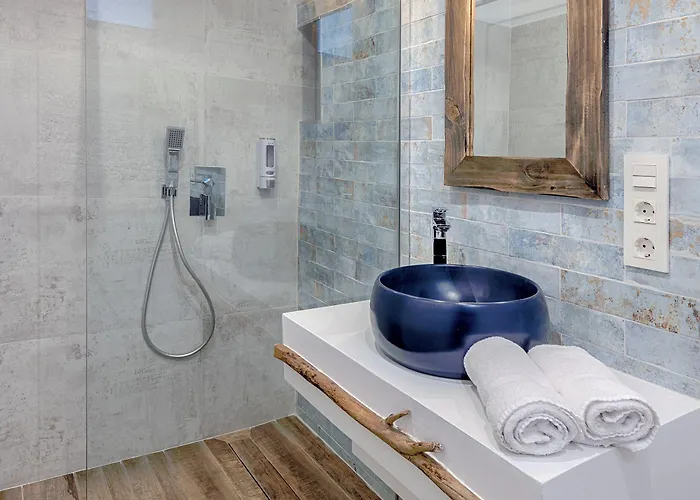 Perla Blanca Pensión 4*